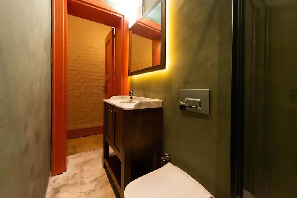 Penelope'S Loft - Just Renovated 5Br In City Centre İstanbul